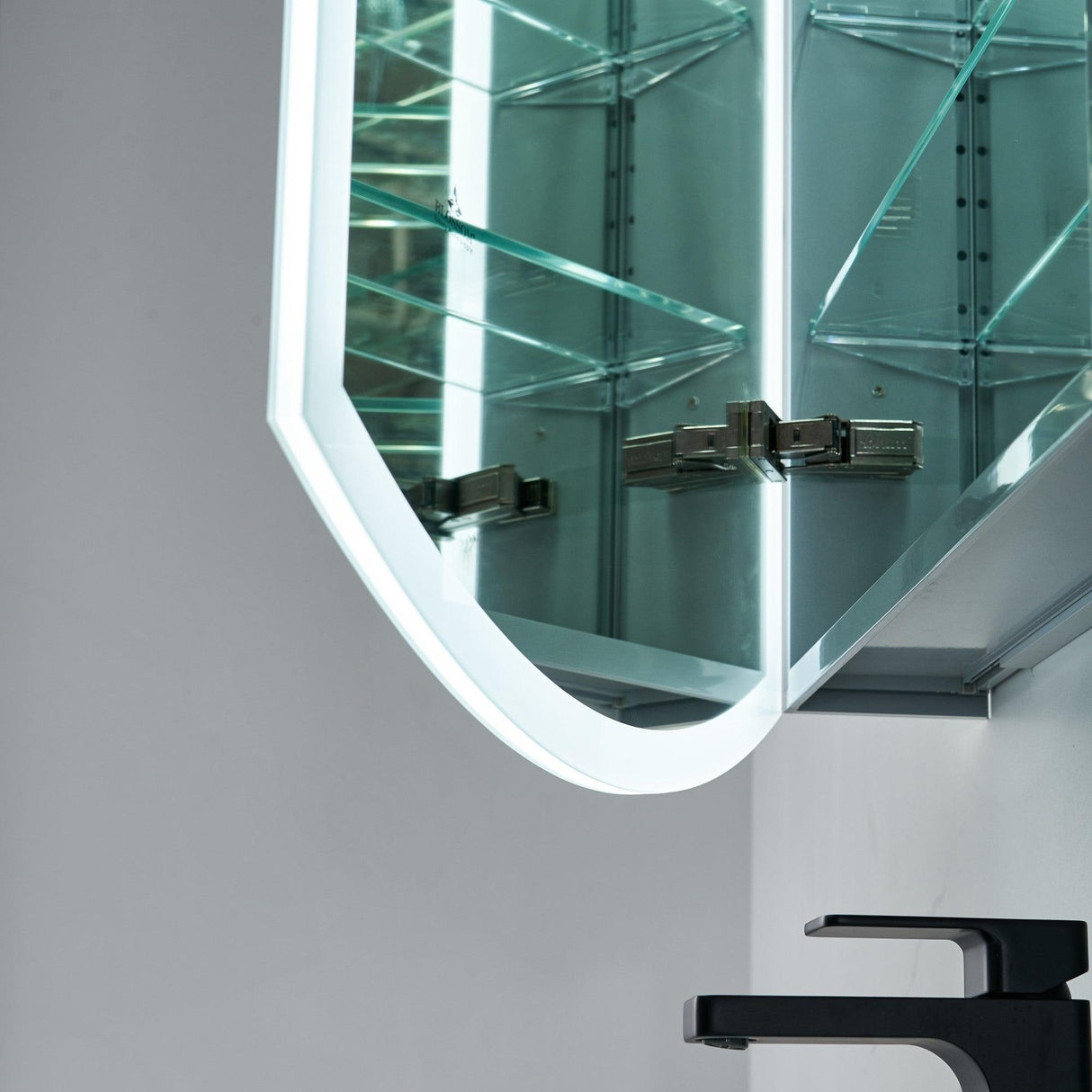 Blossom Castor 24″ LED Medicine Cabinet – Modern Innovation & Sleek Design