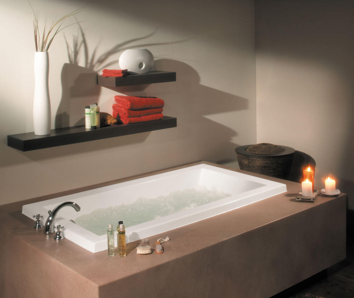 MAAX 102787-055-001 Aiiki 6636 Acrylic Drop-in End Drain Aerofeel Bathtub in White