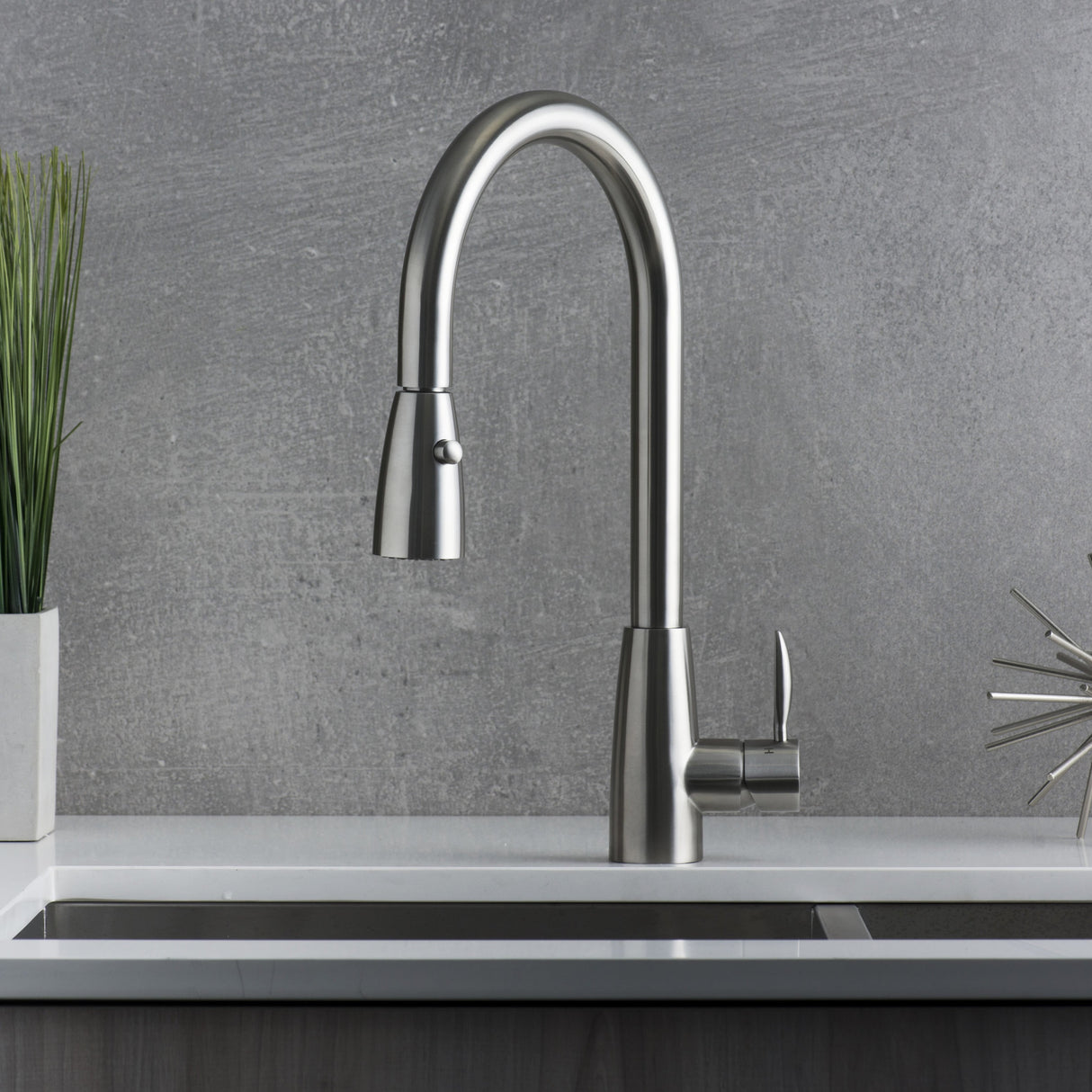 DAX Stainless Steel Single Handle Pull Down Kitchen Faucet with Dual Sprayer, Brushed Stainless Steel DAX-002-02B