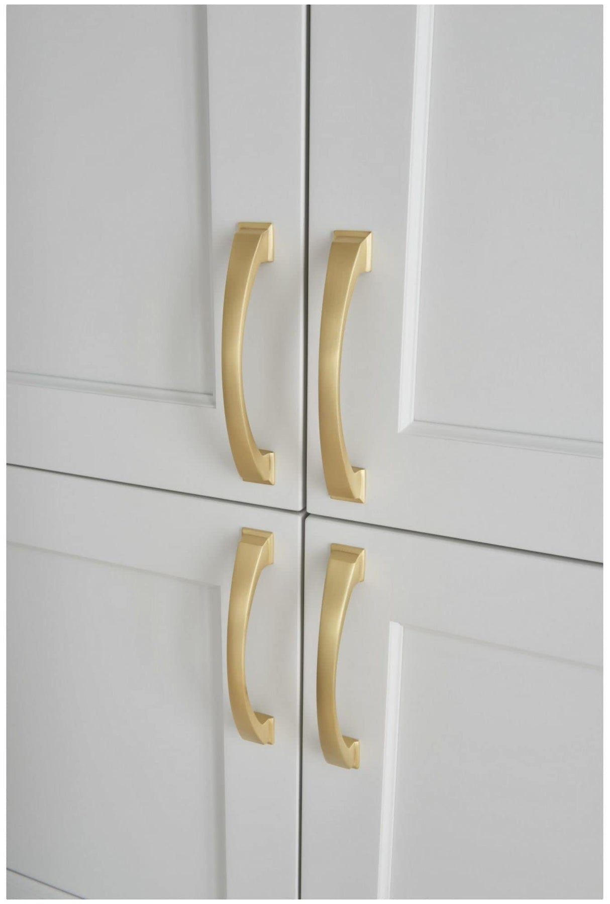 Jeffrey Alexander 944-192MB 192 mm Center-to-Center Matte Black Arched Roman Cabinet Pull