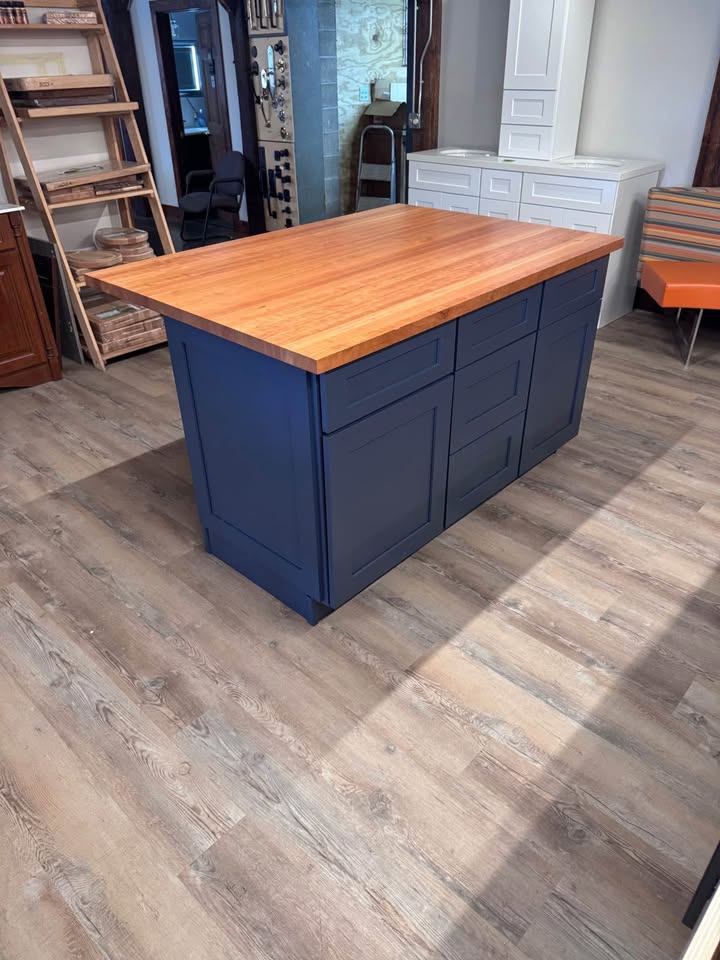 5 Solid Wood Cab-Tech Kitchen ISLAND Navy w/John Boos Cherry Top