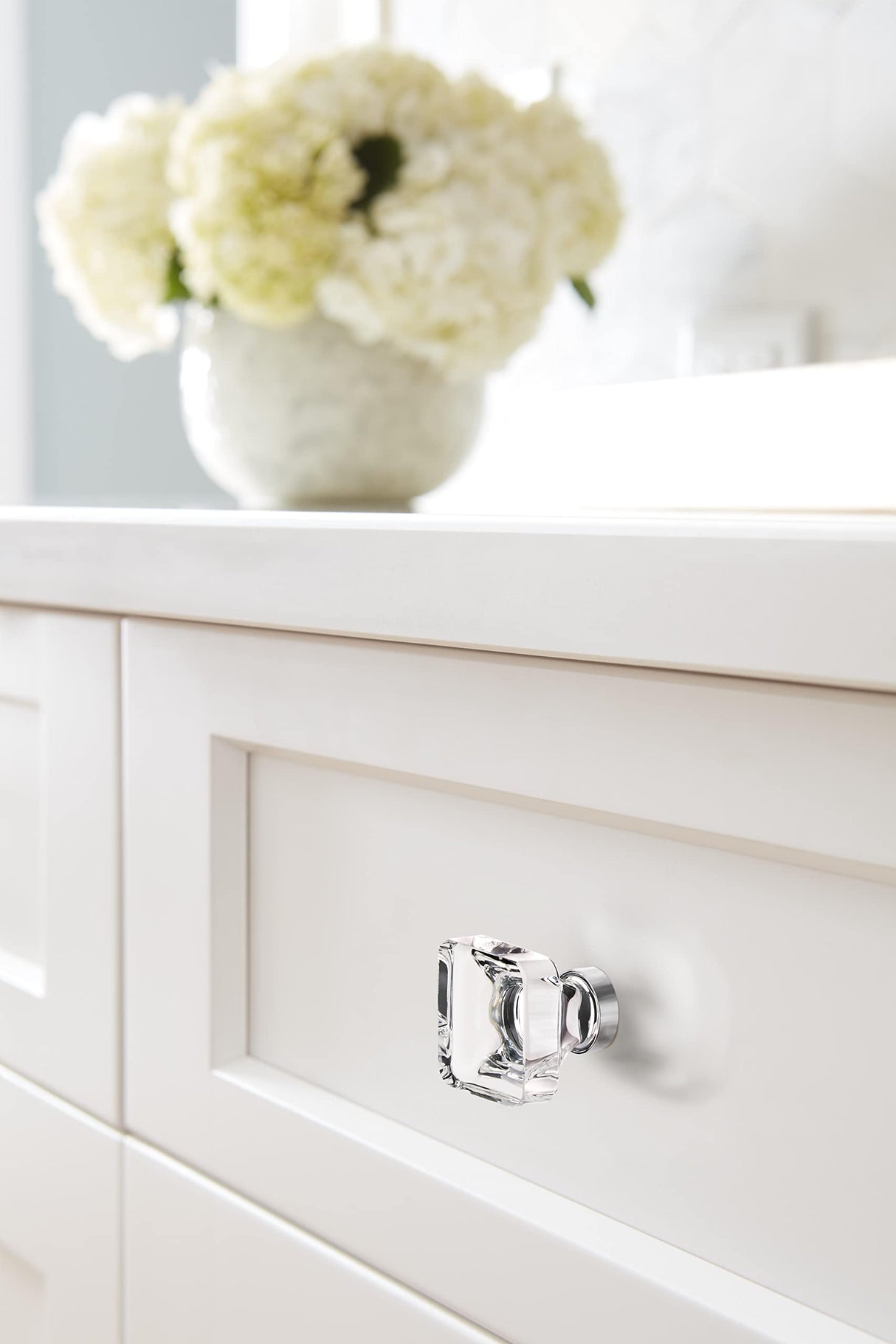 US title : Amerock Cabinet Knob Clear/Polished Chrome 1-3/8 inch (35 mm) Length Glacio 1 Pack Drawer Knob Cabinet Hardware| Aluminum, Glass