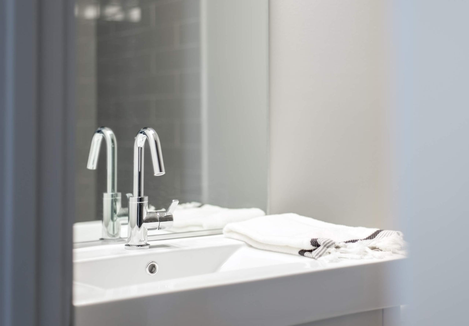 Gerber D222530 Chrome Amalfi Single Handle Lavatory Faucet
