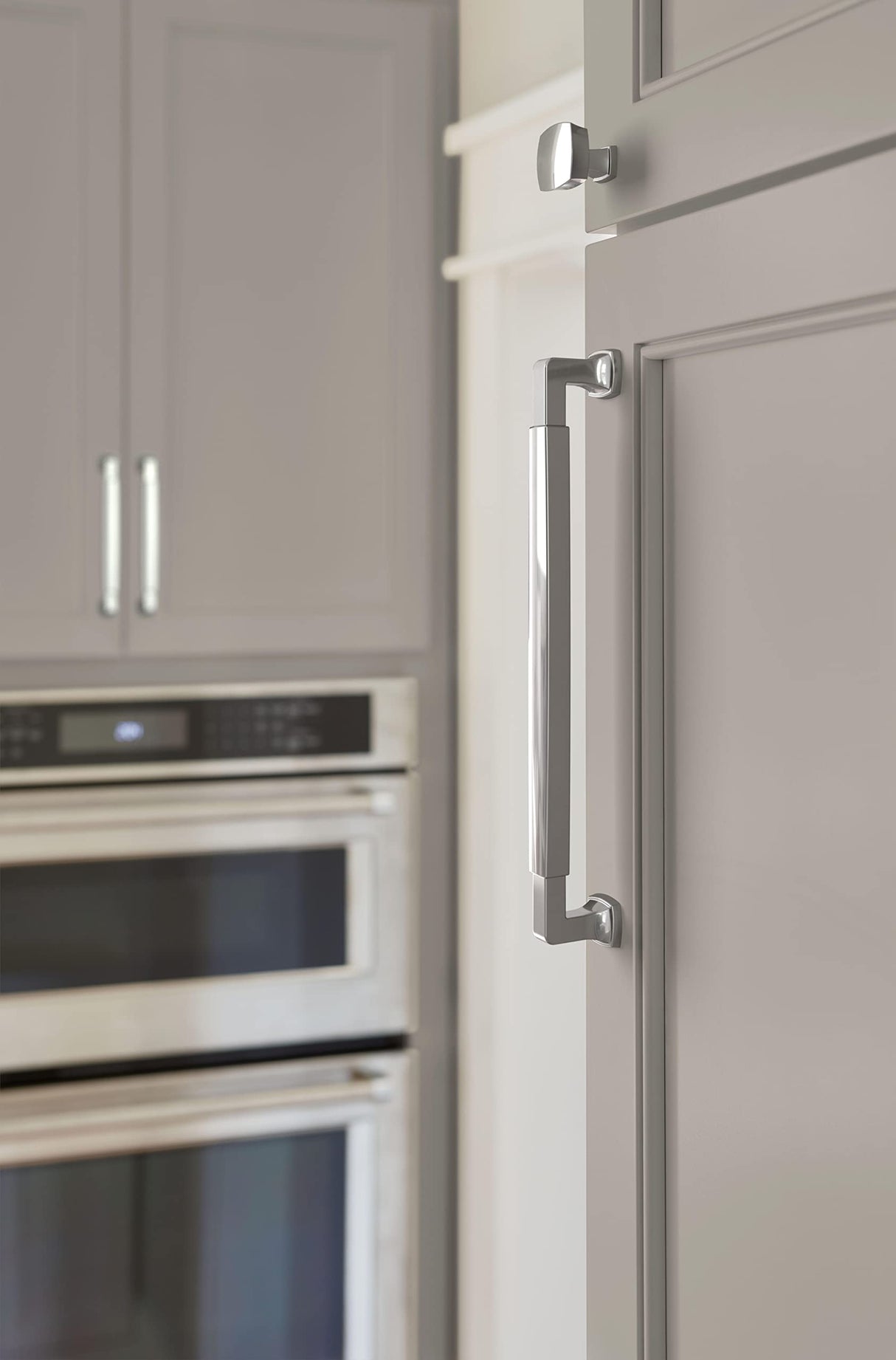 Amerock Cabinet Pull Polished Chrome 8-13/16 inch (224 mm) Center-to-Center Stature 1 Pack Drawer Pull Cabinet Handle Cabinet Hardware
