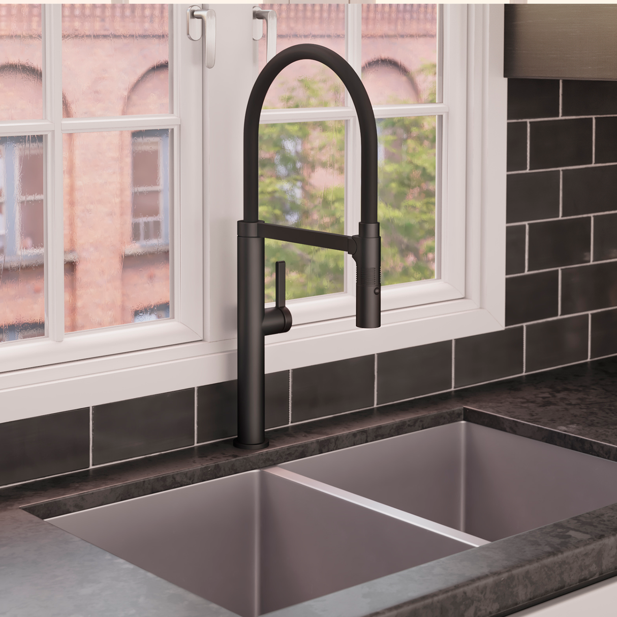 DAX Brass Single Handle Pull Out Kitchen Faucet with Dual Sprayer and Shower, Black DAX-S2417-02