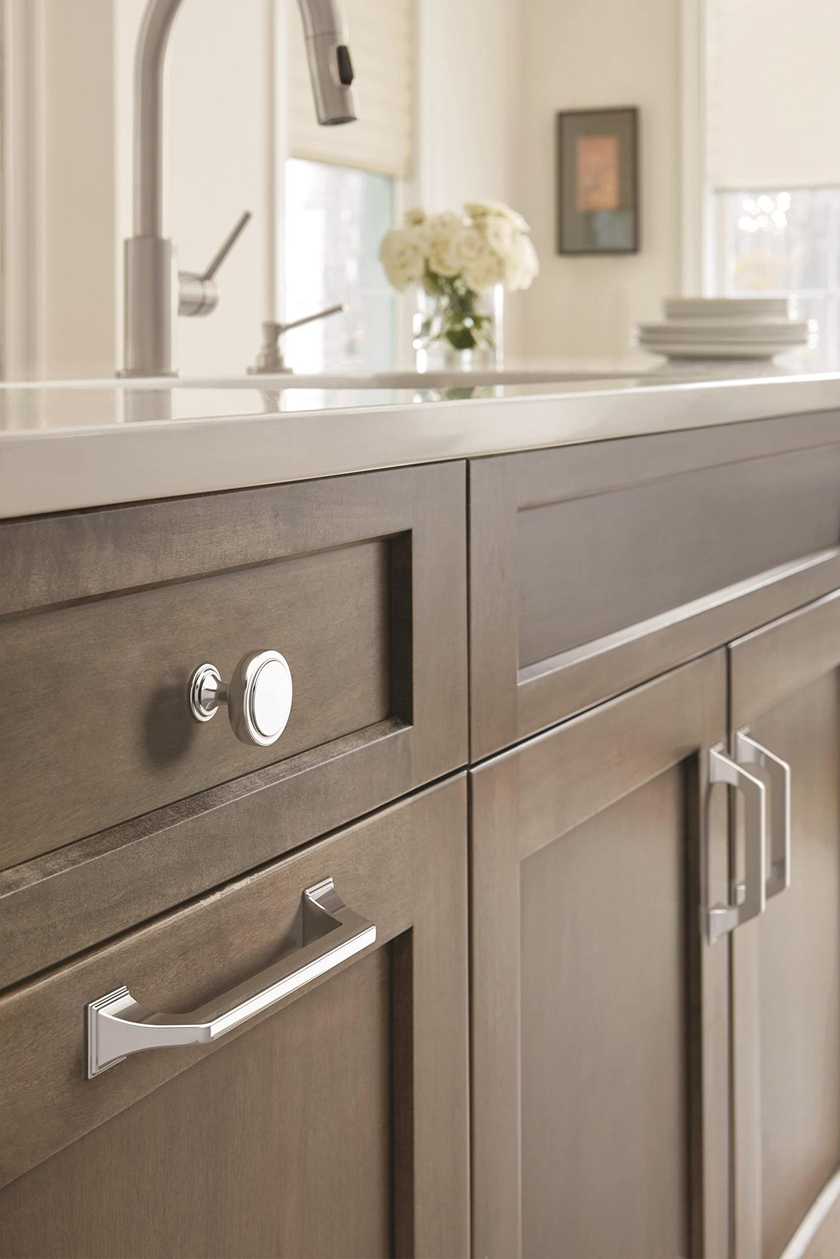 Amerock Cabinet Pull Polished Chrome 3-3/4 inch (96 mm) Center-to-Center Exceed 1 Pack Drawer Pull Cabinet Handle Cabinet Hardware