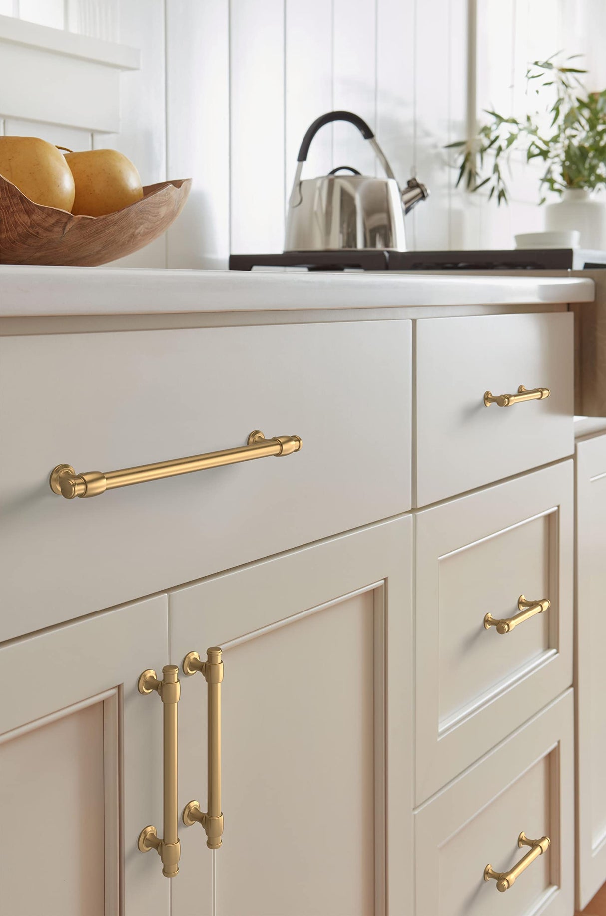 Amerock Cabinet Pull Champagne Bronze 7-9/16 inch (192 mm) Center-to-Center Winsome 1 Pack Drawer Pull Cabinet Handle Cabinet Hardware
