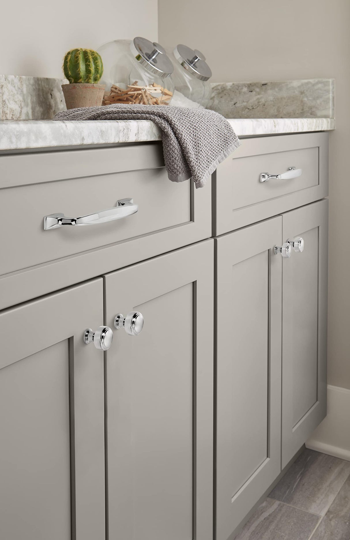 Amerock Cabinet Pull Polished Chrome 6-5/16 inch (160 mm) Center to Center Highland Ridge 1 Pack Drawer Pull Drawer Handle Cabinet Hardware