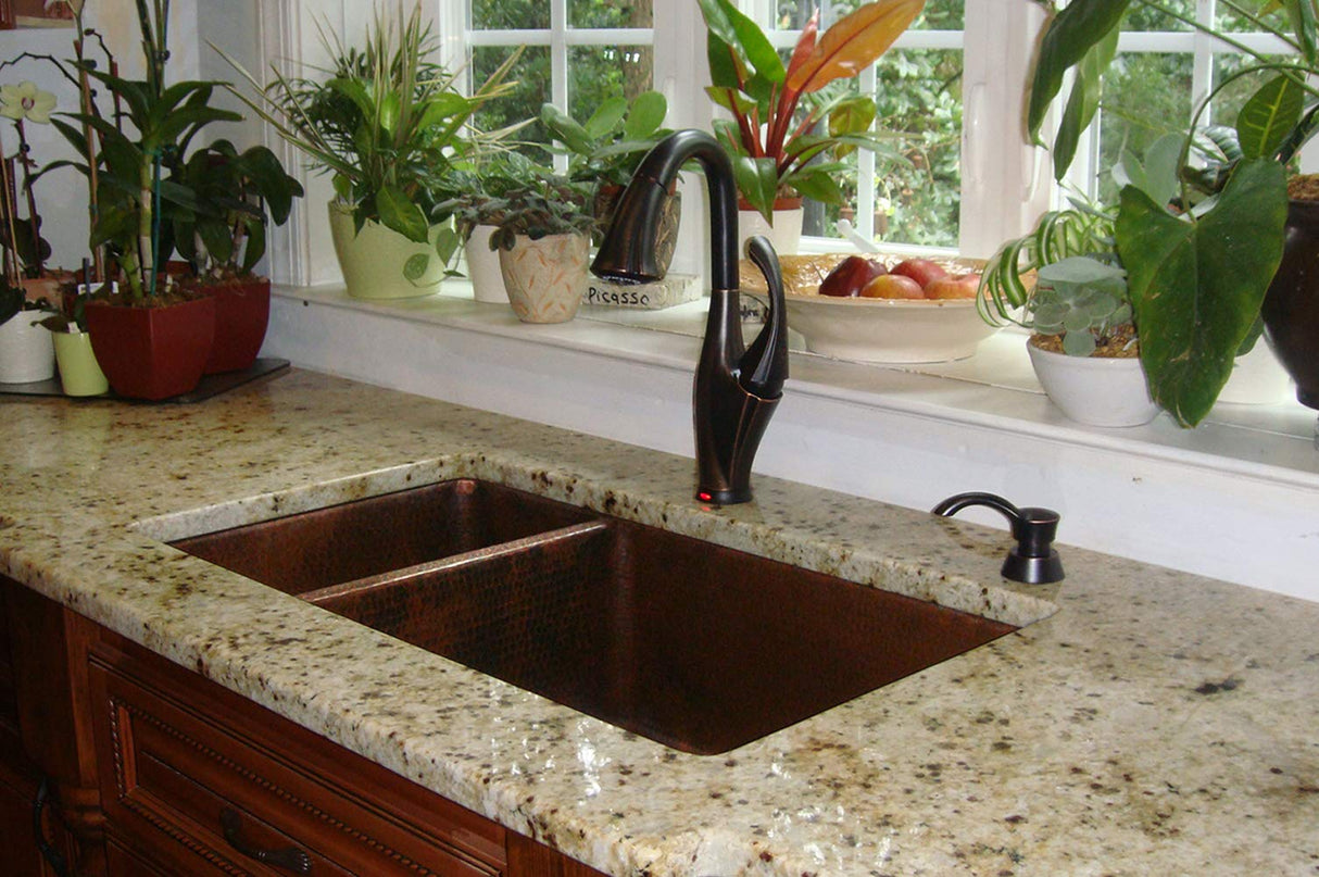 Premier Copper Products K25DB33199 33-Inch Hammered Copper Kitchen 25/75 Double Basin Sink, Oil Rubbed Bronze