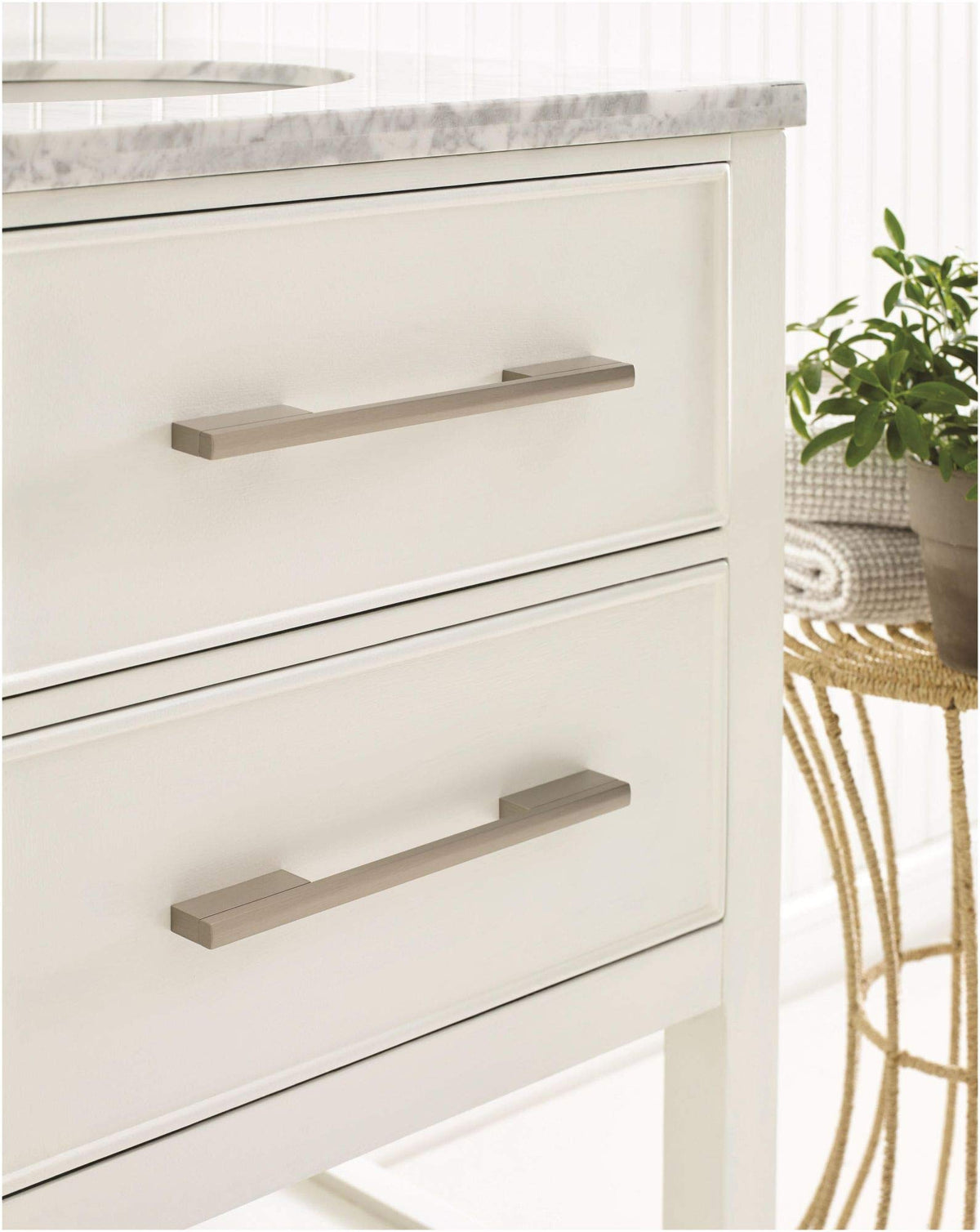 Amerock Cabinet Pull Silver Champagne 8 inch (203 mm) Center to Center Separa 1 Pack Drawer Pull Drawer Handle Cabinet Hardware
