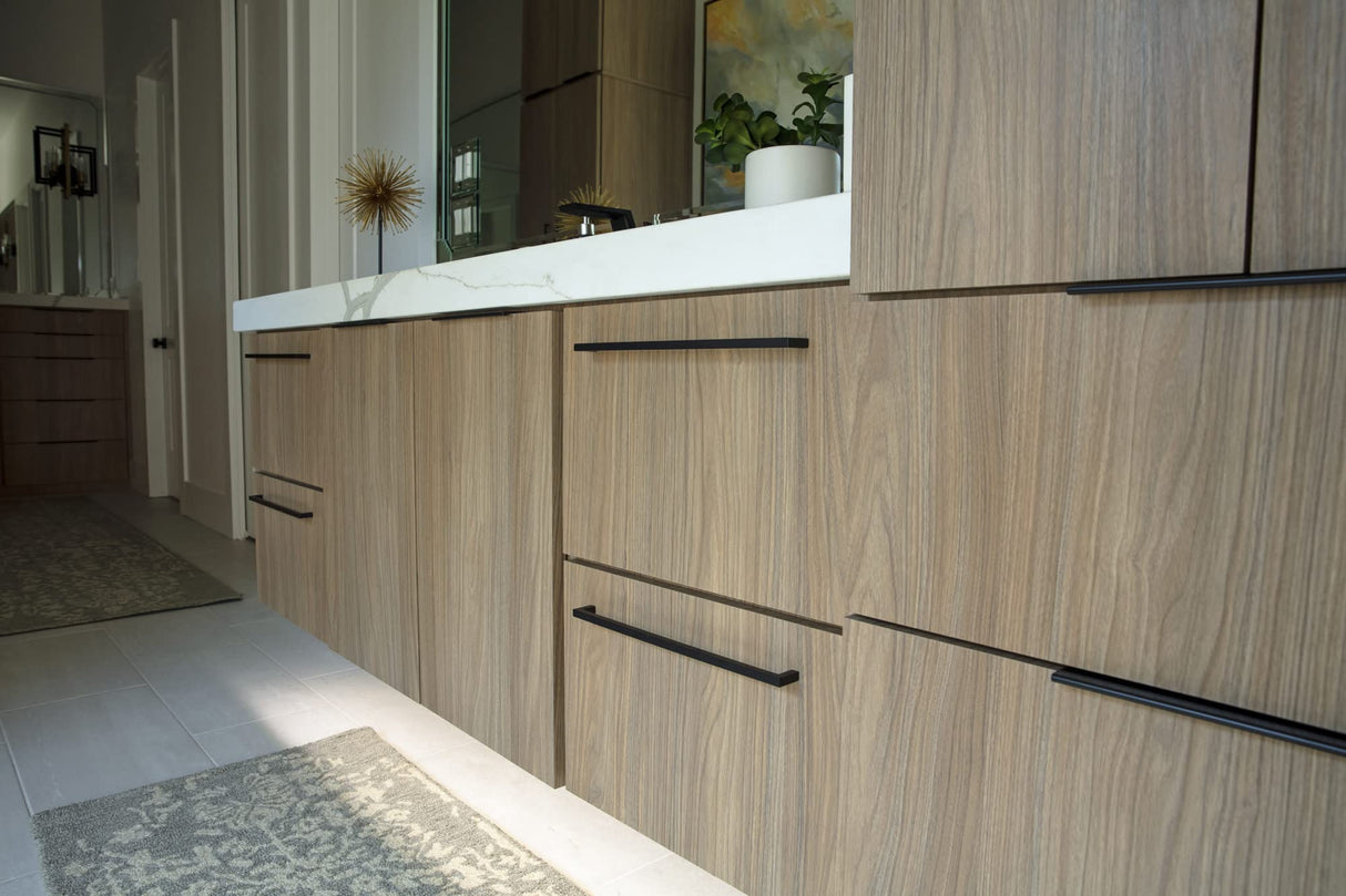 Elements 625-160MS 160 mm Center-to-Center Matte Silver Square Stanton Cabinet Bar Pull