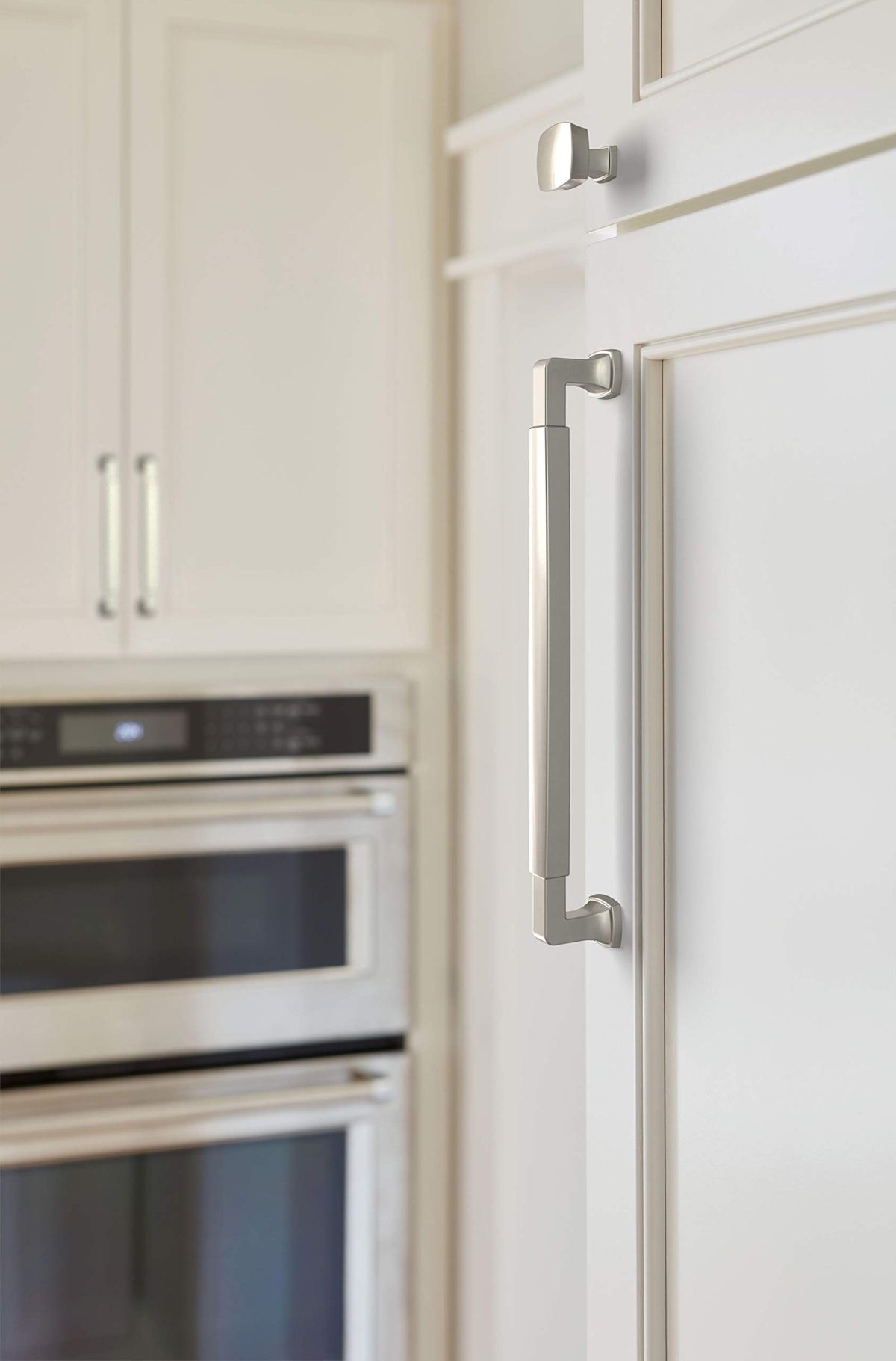 Amerock BP36890G10 Stature Cabinet Pull, 8-13/16 in (224 mm) Center-to-Center, Satin Nickel