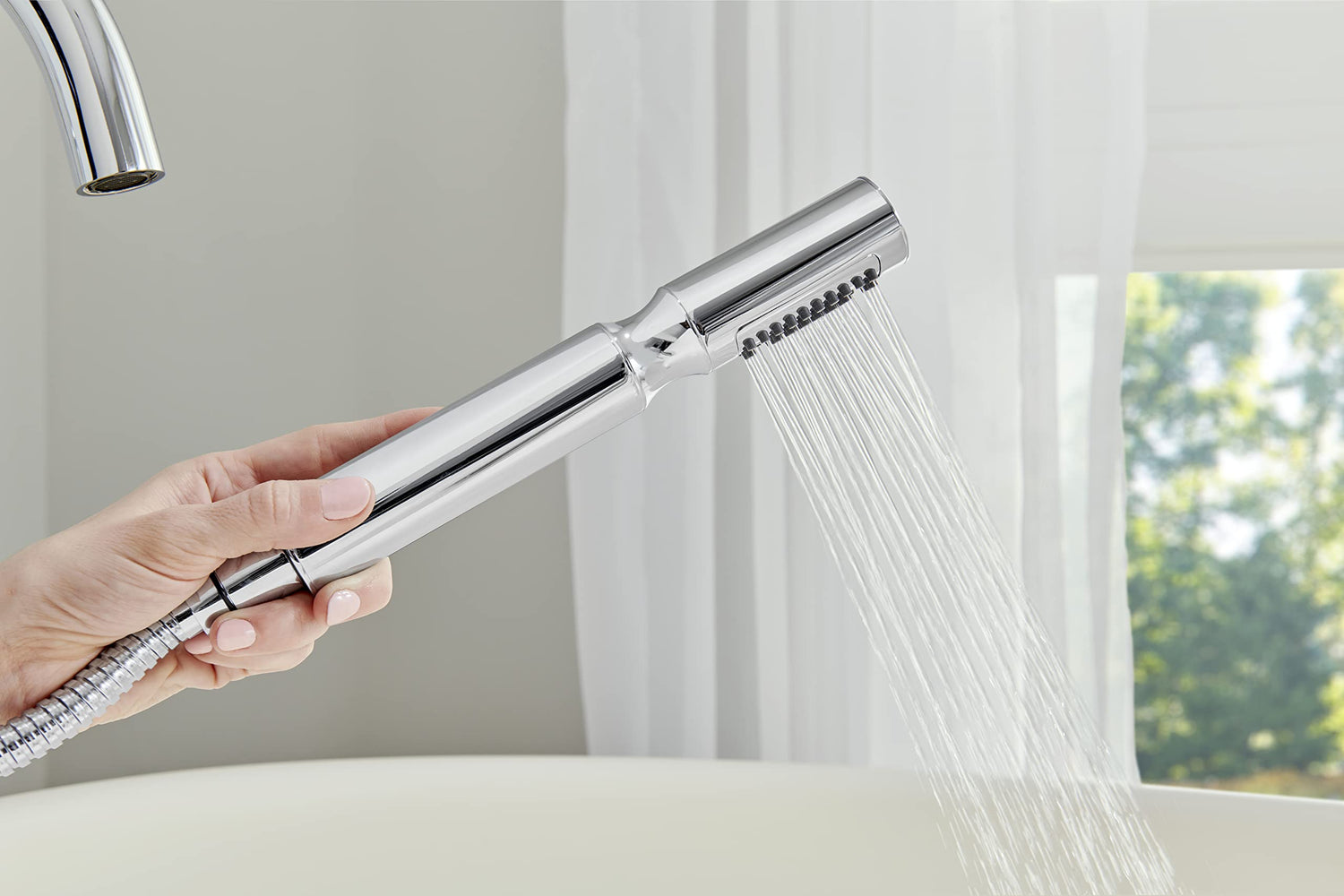 Gerber D300558T Chrome Contemporary Floor Mount Tub Filler Trim Kit With Handshower