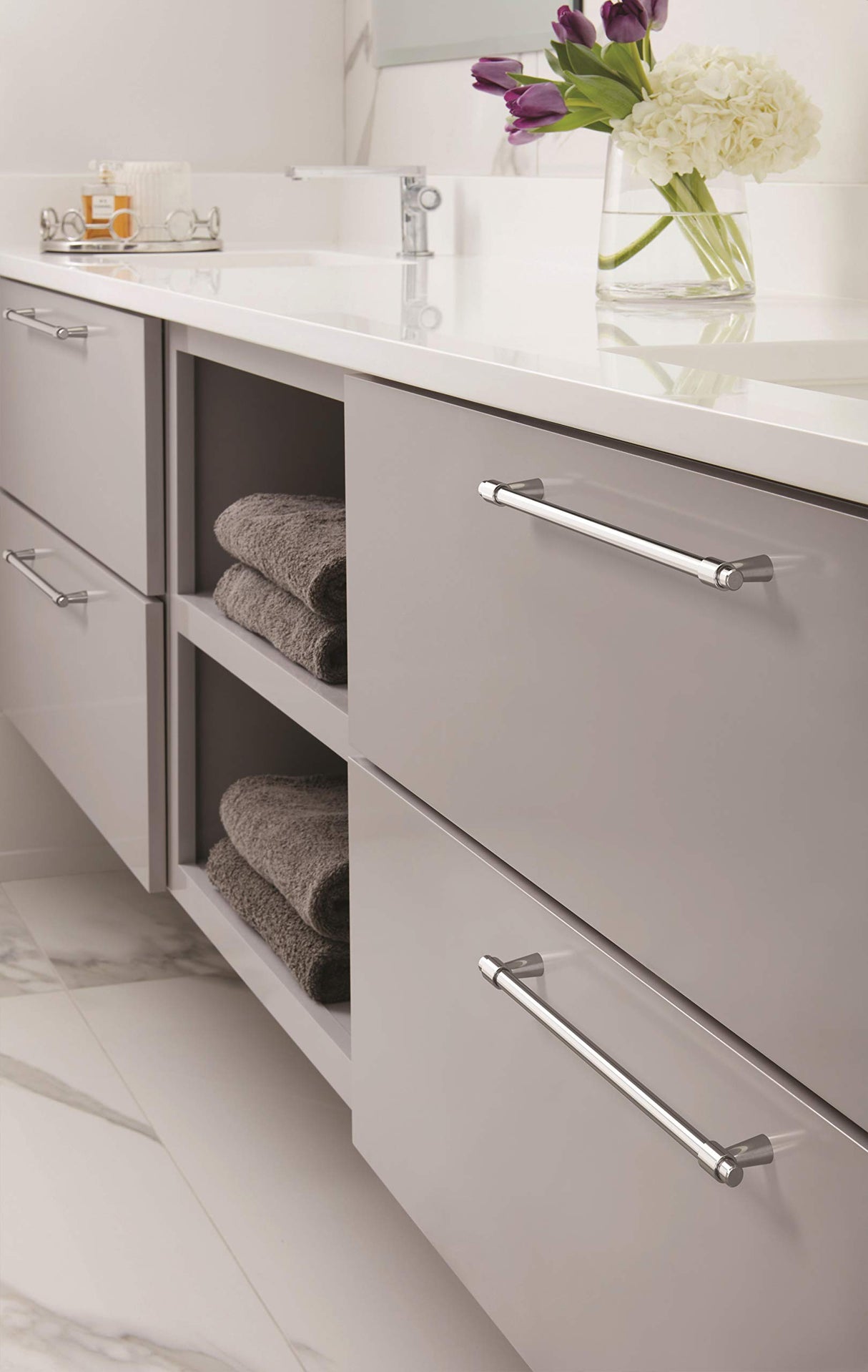 Amerock Cabinet Pull Polished Chrome 8-13/16 inch (224 mm) Center-to-Center Destine 1 Pack Drawer Pull Cabinet Handle Cabinet Hardware