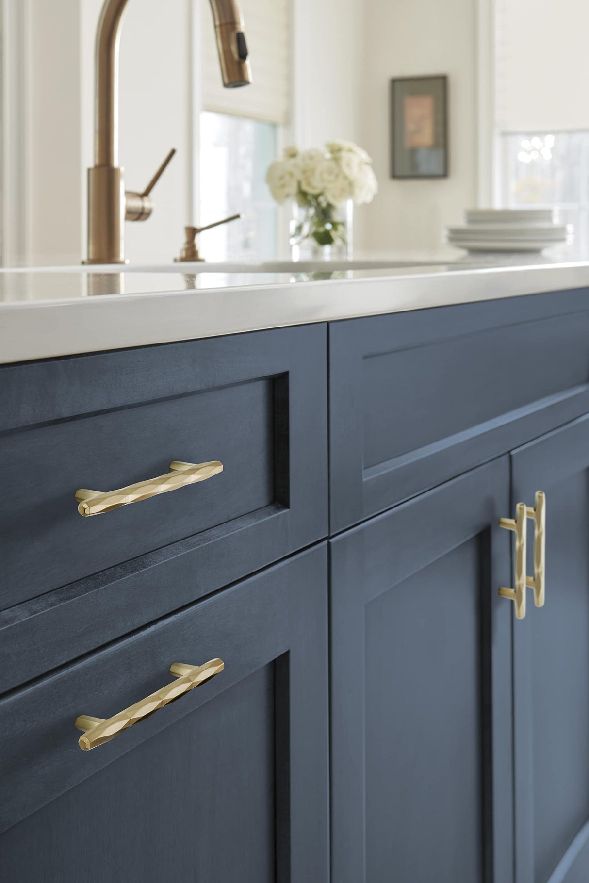 Amerock Cabinet Pull Champagne Bronze 3-3/4 inch (96 mm) Center to Center St. Vincent 1 Pack Drawer Pull Drawer Handle Cabinet Hardware