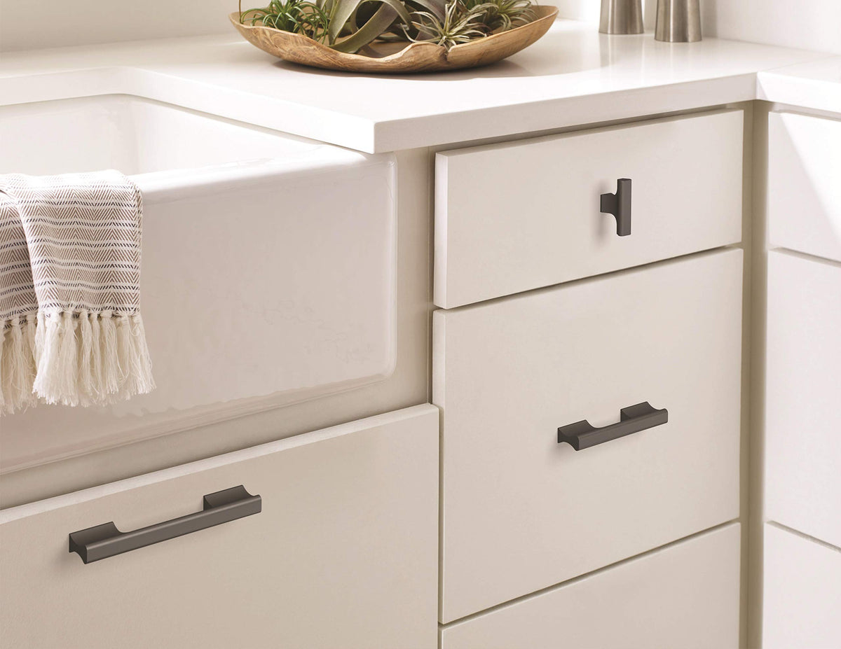 Amerock Cabinet Pull Matte Black 5-1/16 inch (128 mm) Center-to-Center Status 1 Pack Drawer Pull Cabinet Handle Cabinet Hardware