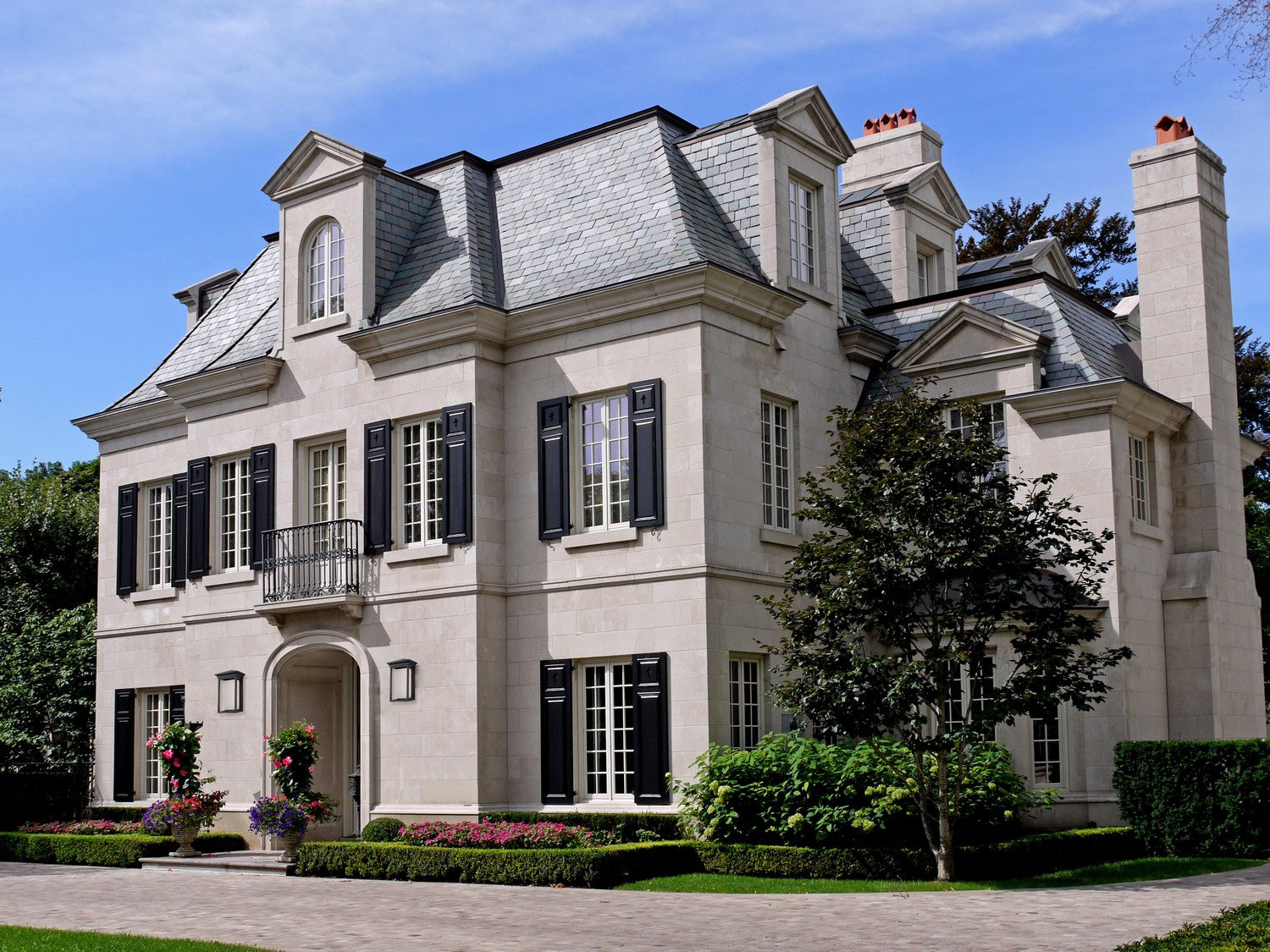 Overbrook Outdoor Wall Light