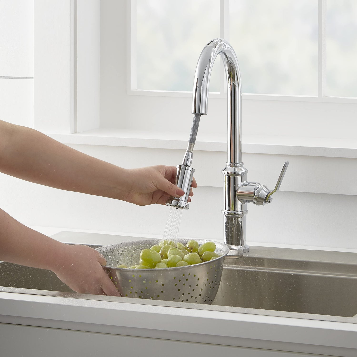 Gerber D454437 Chrome Kinzie Single Handle Pull-down Kitchen Faucet
