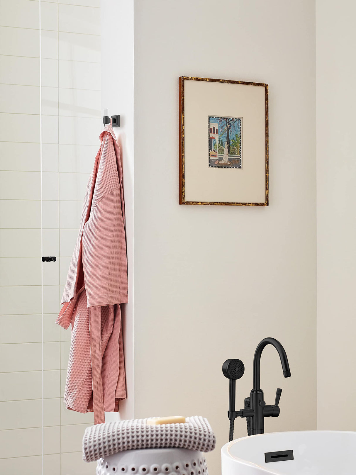 Amerock BH36060CMB Clear/Matte Black Single Robe Hook 2-15/16 in. (75 mm) Length Towel Holder Glacio Towel Hook for Bathroom Bathroom Hardware Bath Accessories