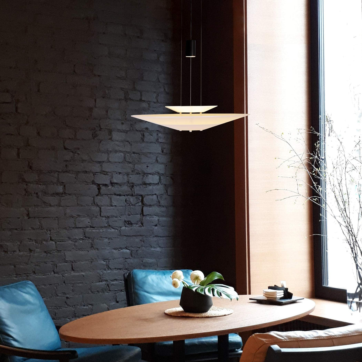 VONN Lighting Positano VAP225R1BL 20" Integrated LED ETL Certified Height Adjustable Pendant Light in Black