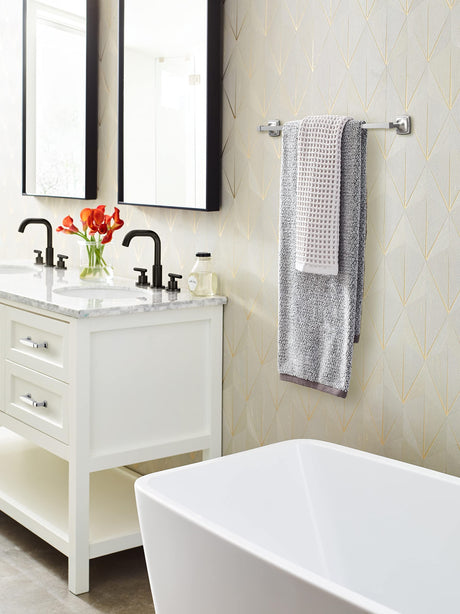 Amerock BH3609426 Chrome Towel Bar 24 in (610 mm) Towel Rack Stature Bathroom Towel Holder Bathroom Hardware Bath Accessories