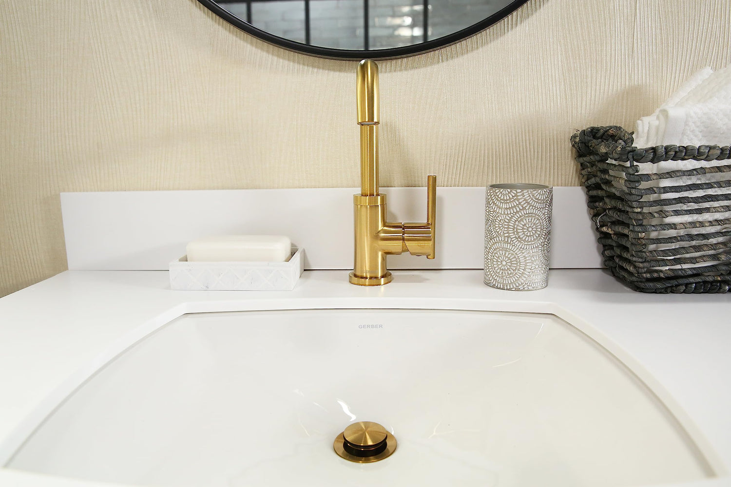 Gerber D230658BB Brushed Bronze Parma Single Handle Lavatory Faucet