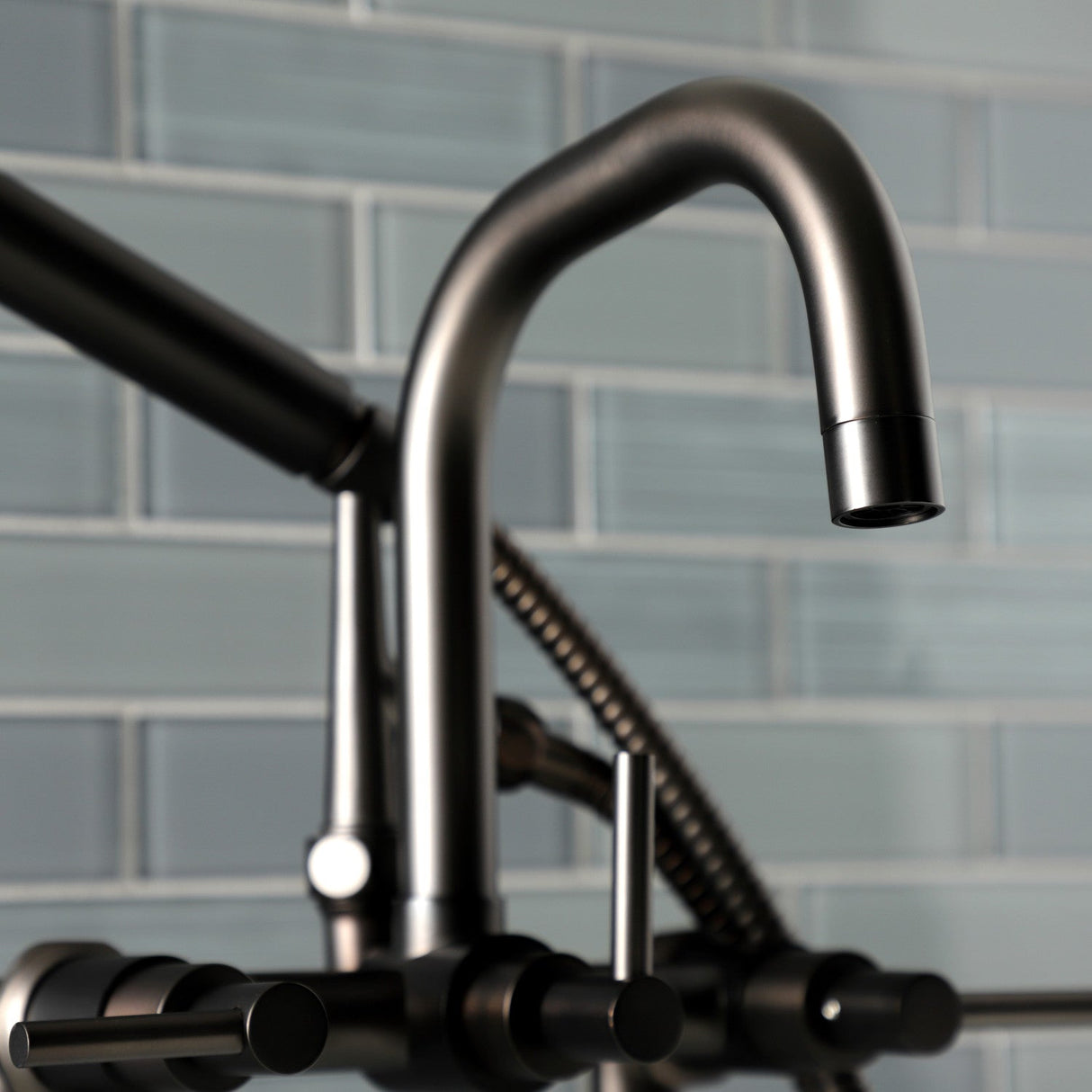 Concord AE8405DL Deck Mount Clawfoot Tub Faucet, Oil Rubbed Bronze