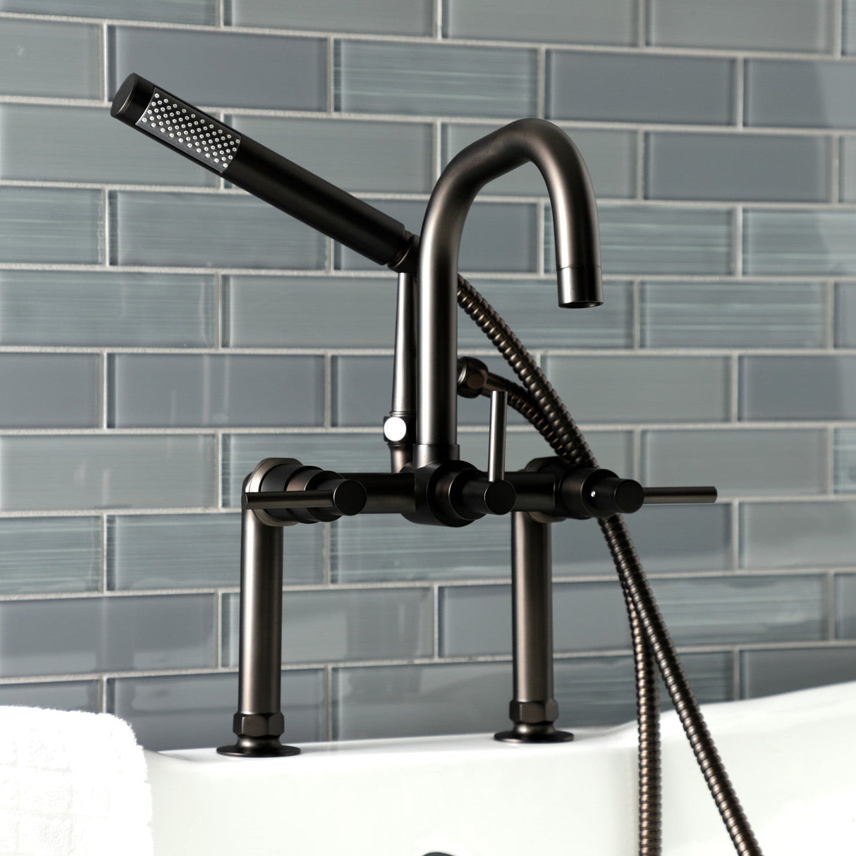 Concord AE8405DL Deck Mount Clawfoot Tub Faucet, Oil Rubbed Bronze