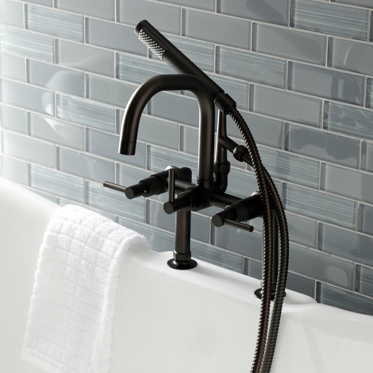 Concord AE8405DL Deck Mount Clawfoot Tub Faucet, Oil Rubbed Bronze