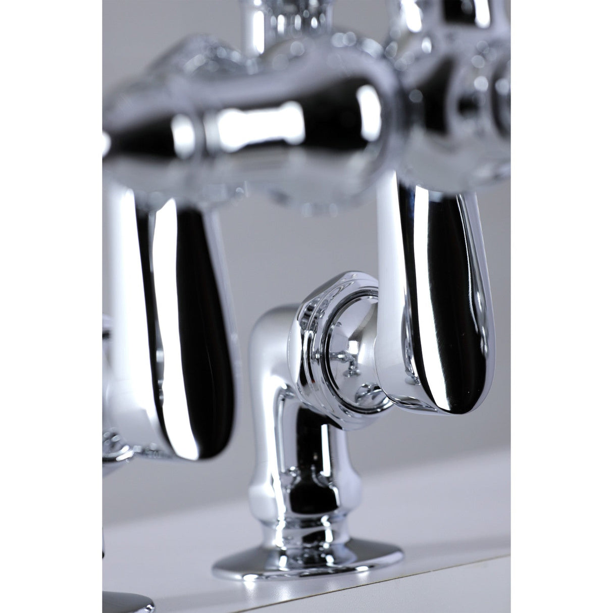 Vintage CC616T1 Three-Handle 2-Hole Deck Mount Clawfoot Tub Faucet with Hand Shower, Polished Chrome