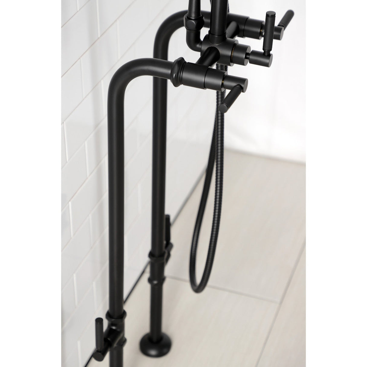 Concord CCK8400DKL Freestanding Tub Faucet with Supply Line and Stop Valve, Matte Black