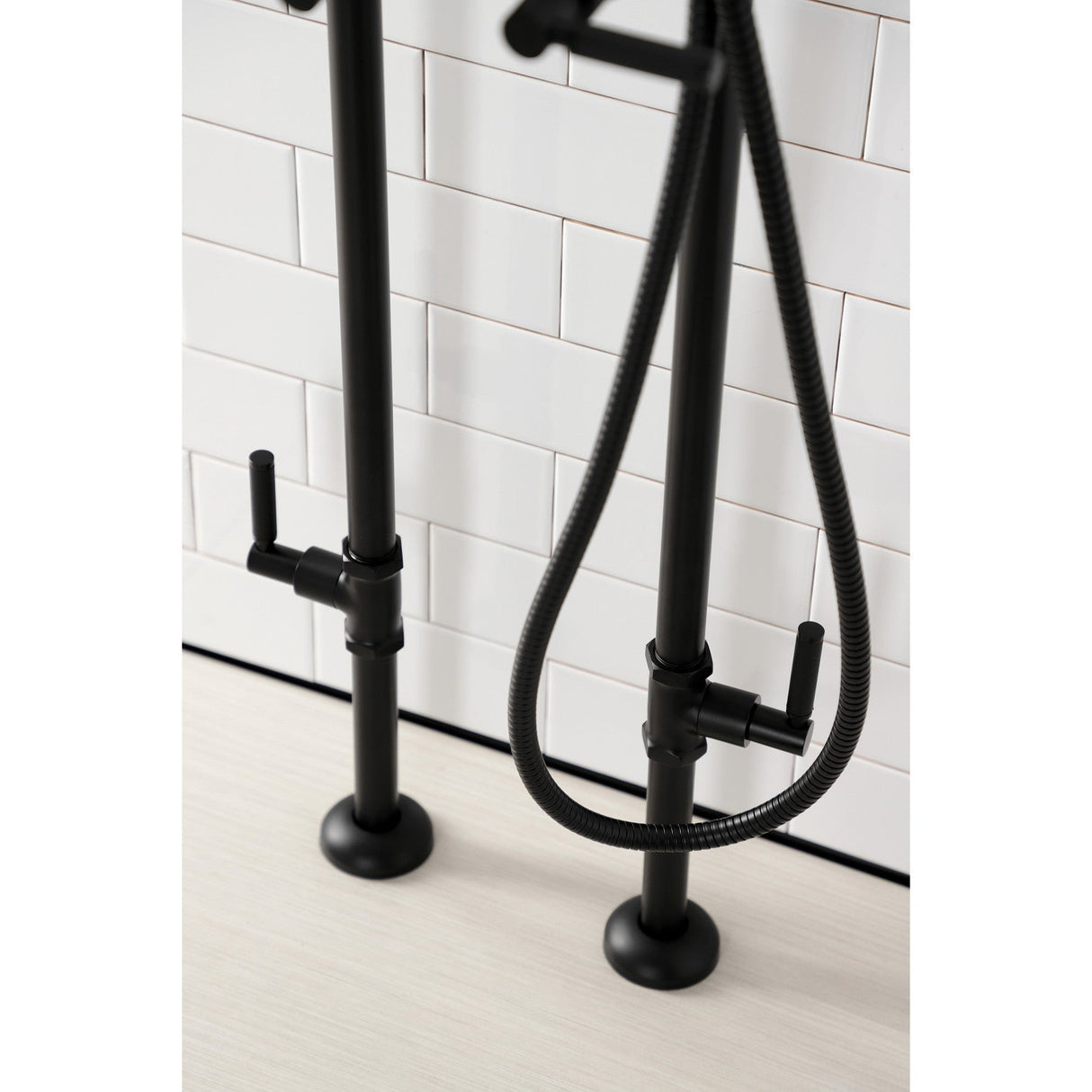 Concord CCK8400DKL Freestanding Tub Faucet with Supply Line and Stop Valve, Matte Black