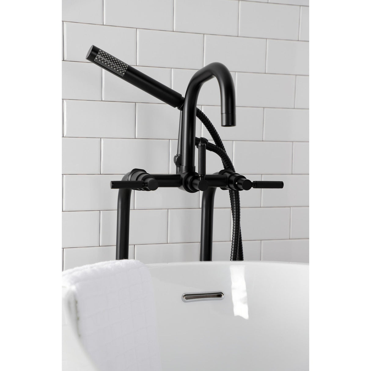 Concord CCK8400DKL Freestanding Tub Faucet with Supply Line and Stop Valve, Matte Black