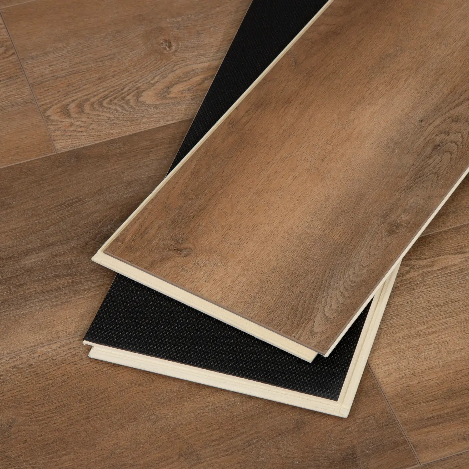 CALI Outrigger Oak Legends Extra Wide Click (Drop-Lock) (Covers 22.44 SQFT) 7902610100