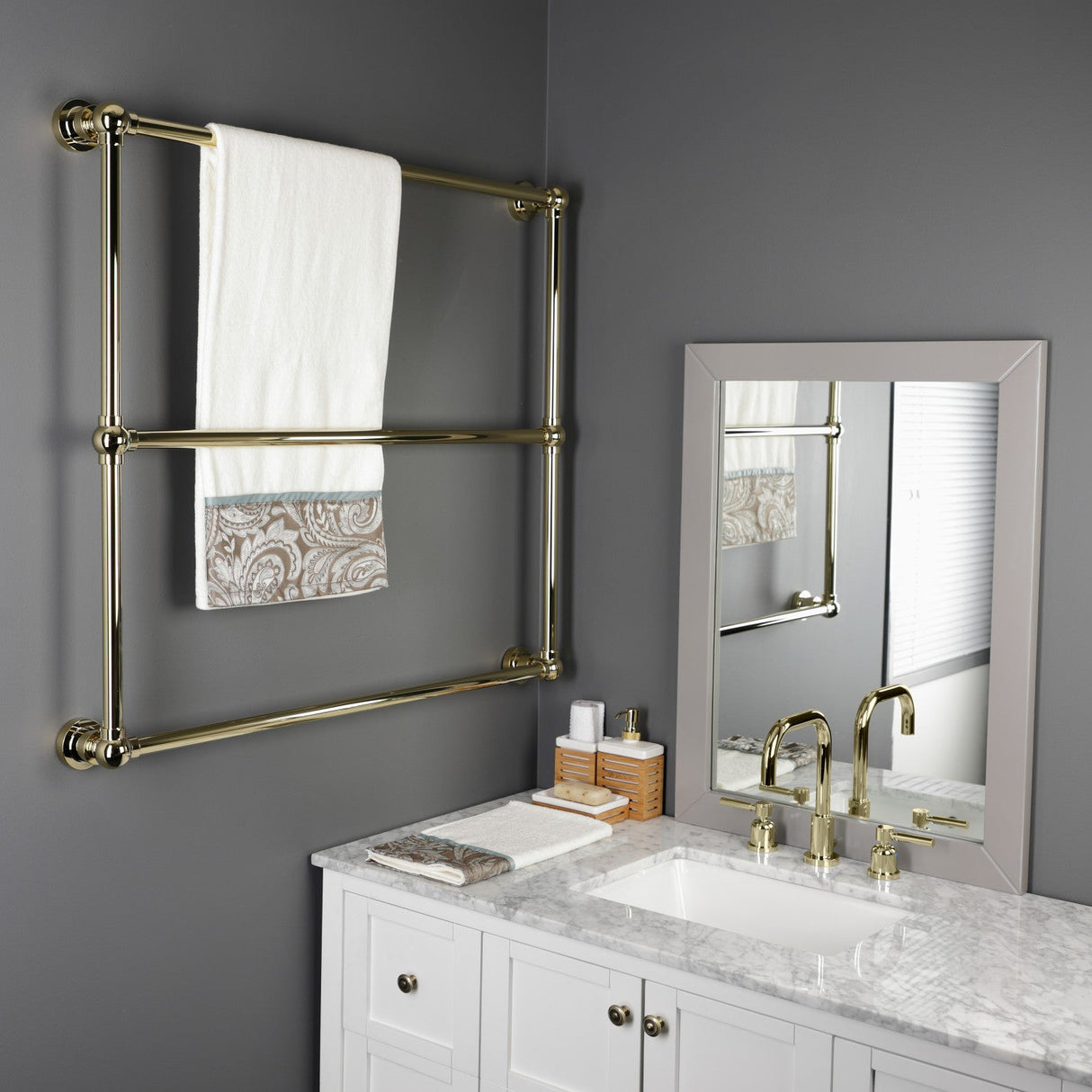 Palatine DTM32363PB 36-Inch Wall Mount 3-Bar Towel Rack, Polished Brass