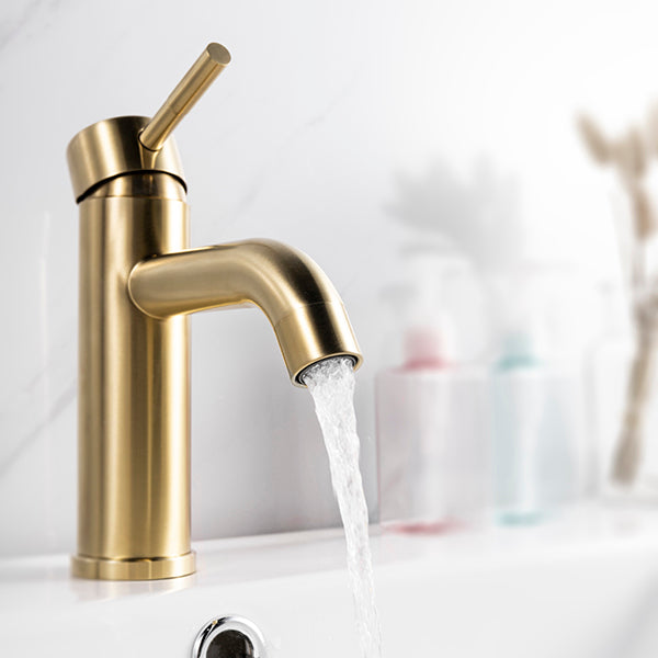 Artos Opera Single Hole Bathroom Faucet Matte Black – Lifestyle
