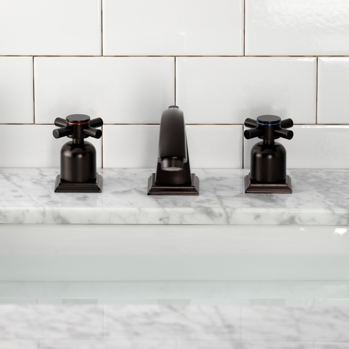 Concord FSC4685DX Two-Handle 3-Hole Deck Mount Widespread Bathroom Faucet with Pop-Up Drain, Oil Rubbed Bronze