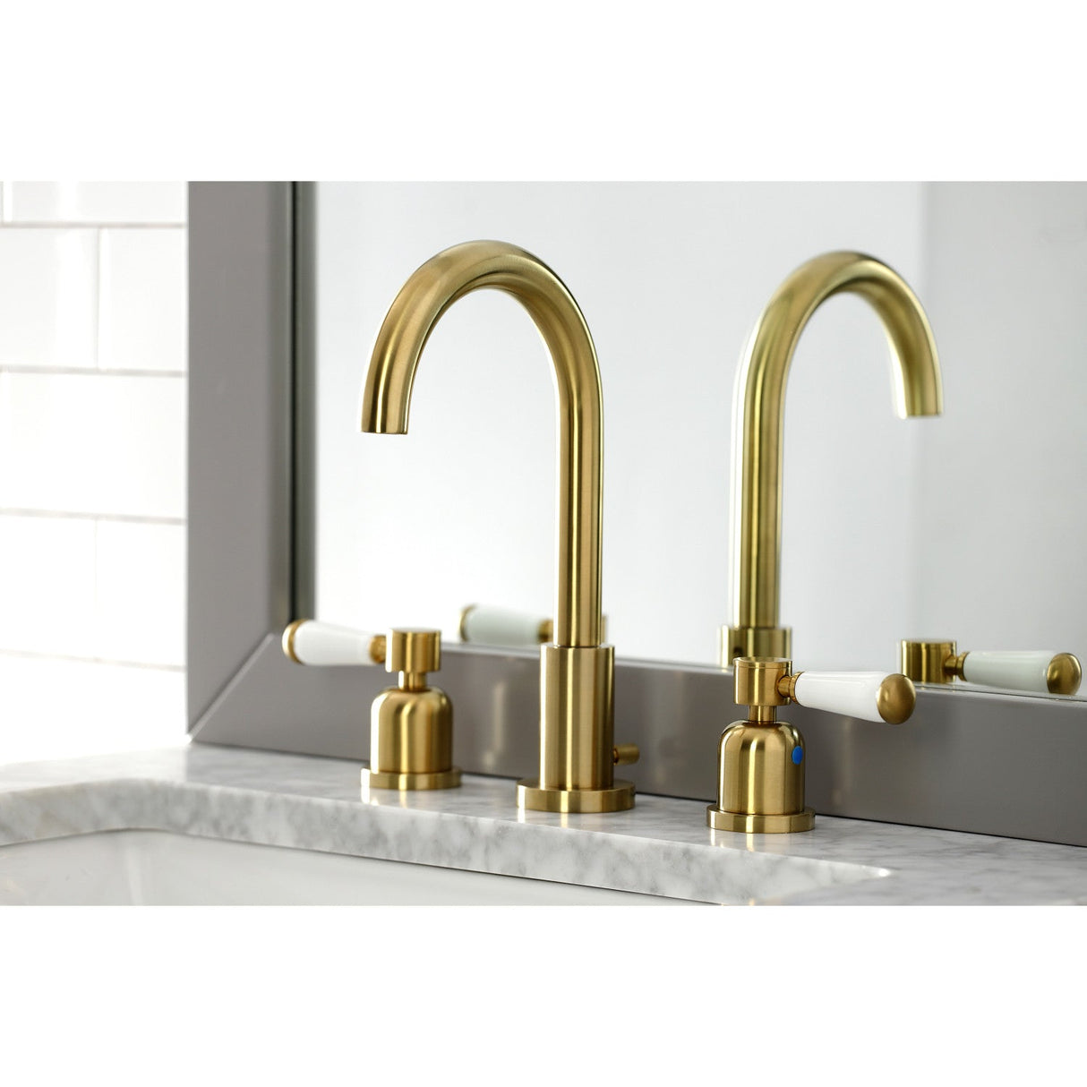 Paris FSC8923DPL Two-Handle 3-Hole Deck Mount Widespread Bathroom Faucet with Pop-Up Drain, Brushed Brass
