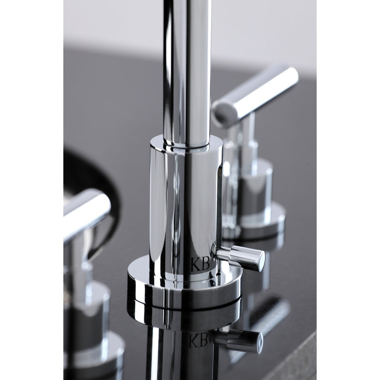 Manhattan FSC8931CML Two-Handle 3-Hole Deck Mount Widespread Bathroom Faucet with Pop-Up Drain, Polished Chrome