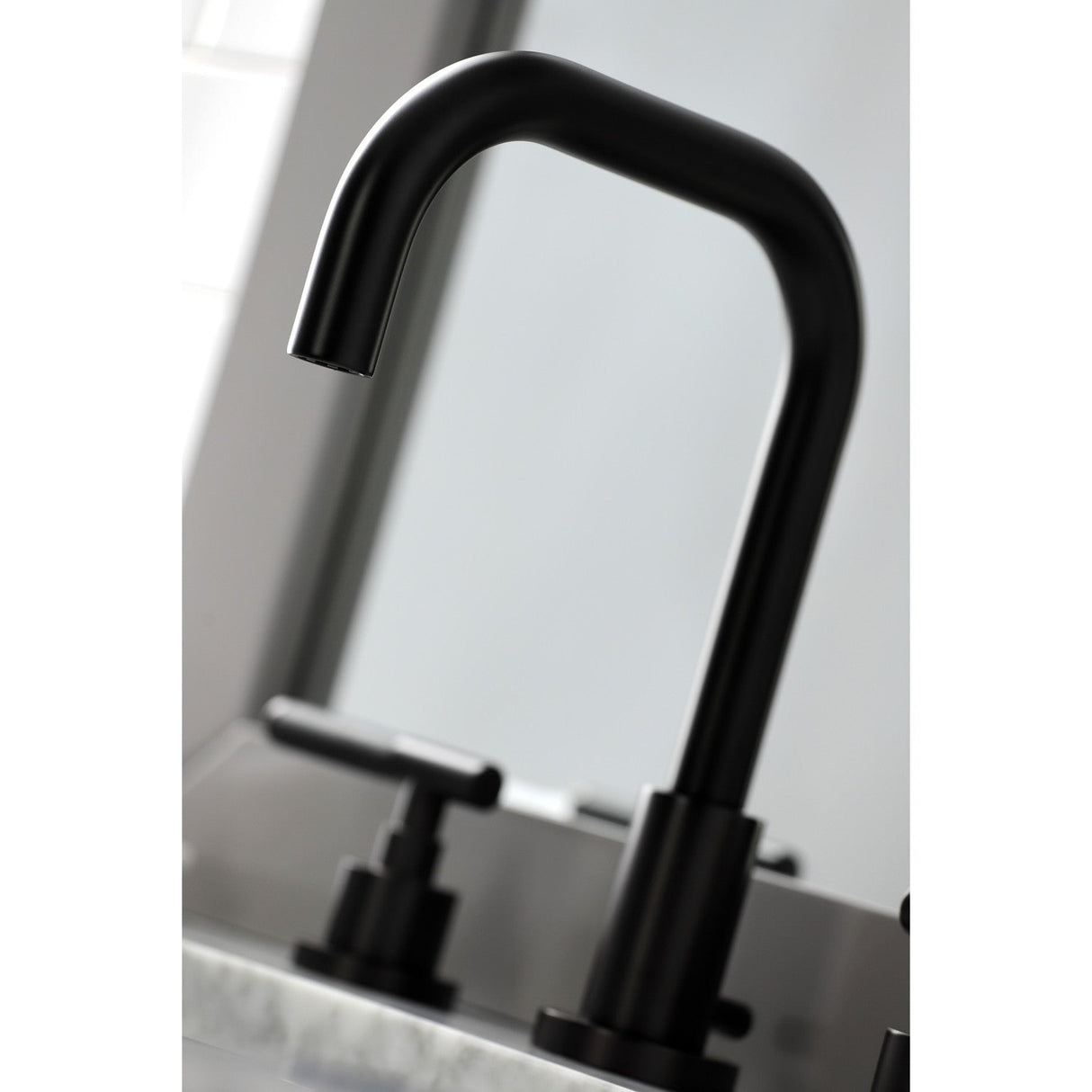 Kaiser FSC8935CKL Two-Handle 3-Hole Deck Mount Widespread Bathroom Faucet with Pop-Up Drain, Oil Rubbed Bronze