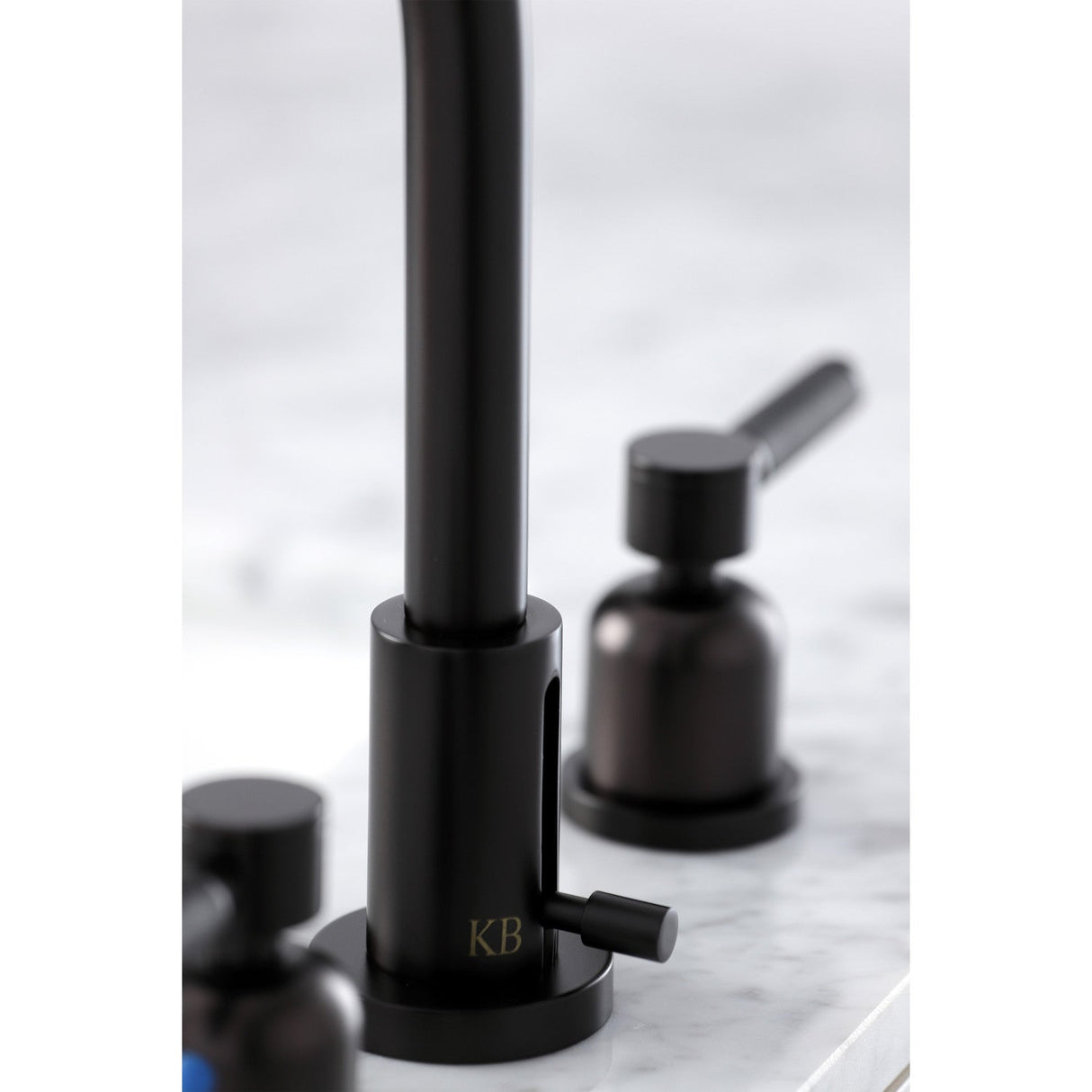 Kaiser FSC8935DKL Two-Handle 3-Hole Deck Mount Widespread Bathroom Faucet with Pop-Up Drain, Oil Rubbed Bronze