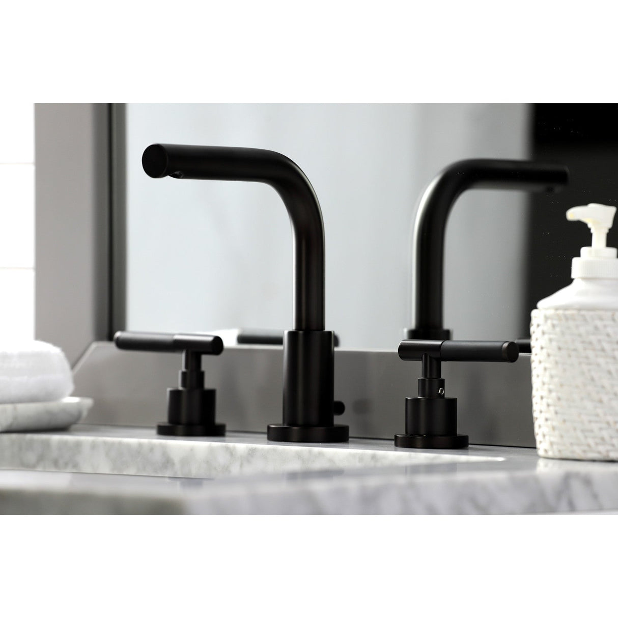 Kaiser FSC8955CKL Two-Handle 3-Hole Deck Mount Widespread Bathroom Faucet with Pop-Up Drain, Oil Rubbed Bronze