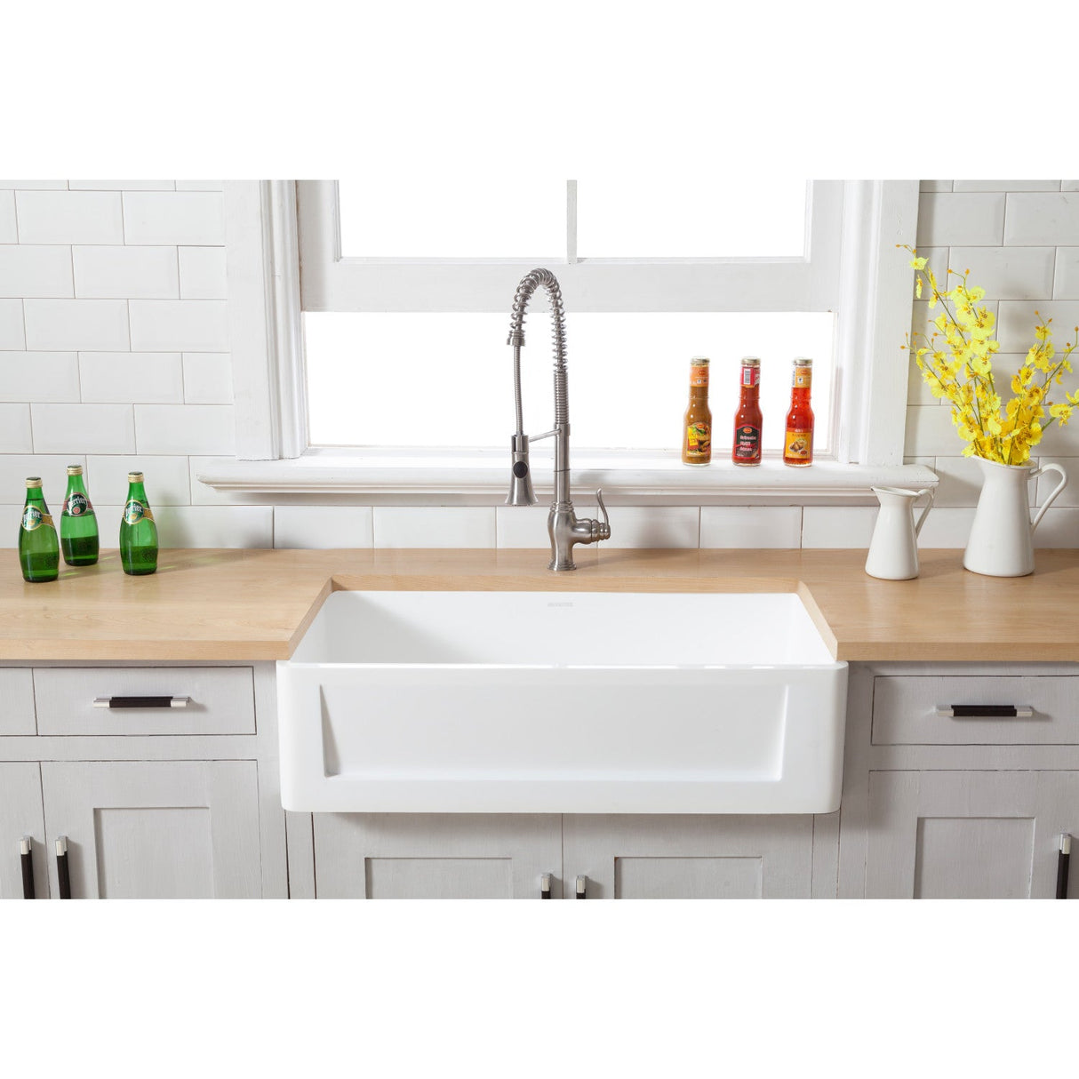 Arcticstone GKFA331810SQ 33-Inch Solid Surface White Stone Apron-Front Single Bowl Farmhouse Kitchen Sink, Matte White