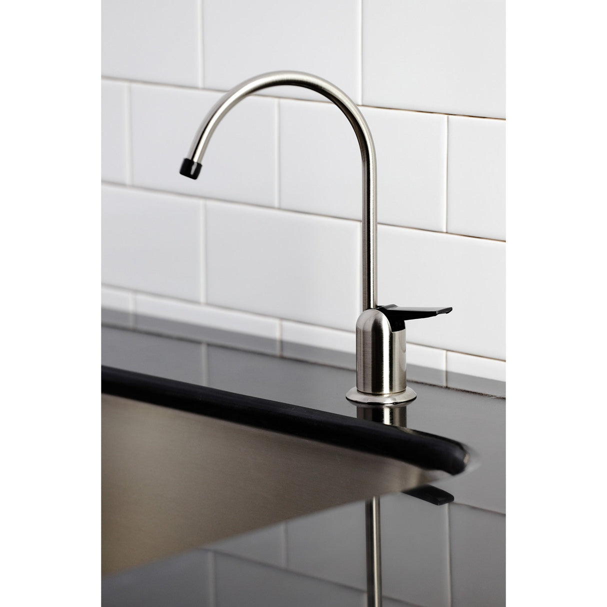Americana K6194 Single-Handle 1-Hole Deck Mount Water Filtration Faucet, Black Stainless
