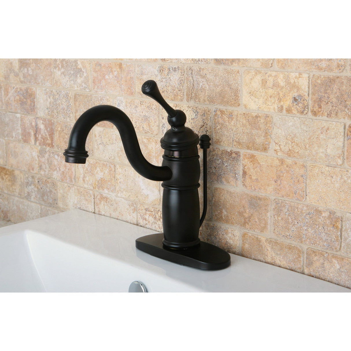 Victorian KB1405BL Single-Handle 1-Hole Deck Mount Bathroom Faucet with Plastic Pop-Up, Oil Rubbed Bronze
