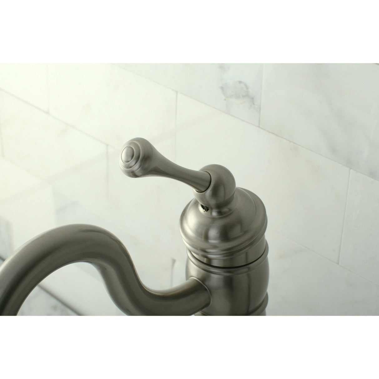 Heritage KB1428BL Single-Handle 1-Hole Deck Mount Vessel Faucet, Brushed Nickel