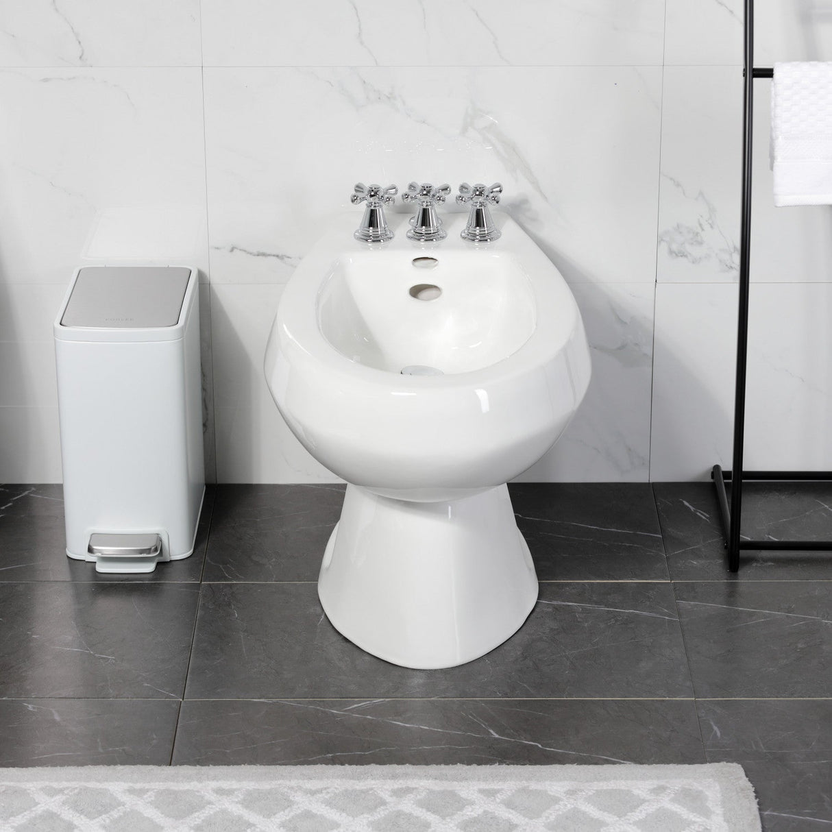 Victorian KB321AX Three-Handle Vertical Spray Bidet Faucet with Brass Pop-Up, Polished Chrome