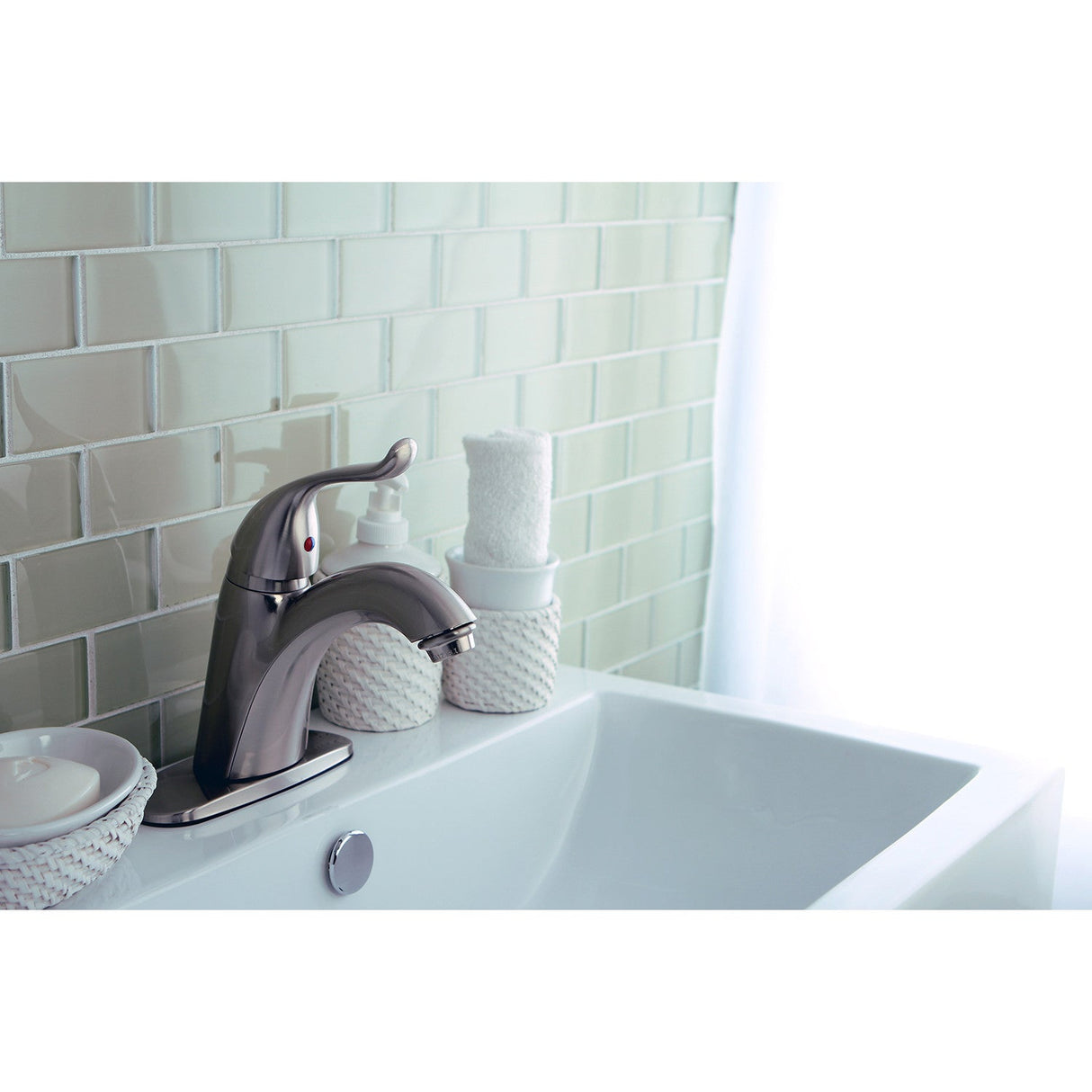 Yosemite KB6408YL Single-Handle 1-Hole Deck Mount Bathroom Faucet with Plastic Pop-Up, Brushed Nickel