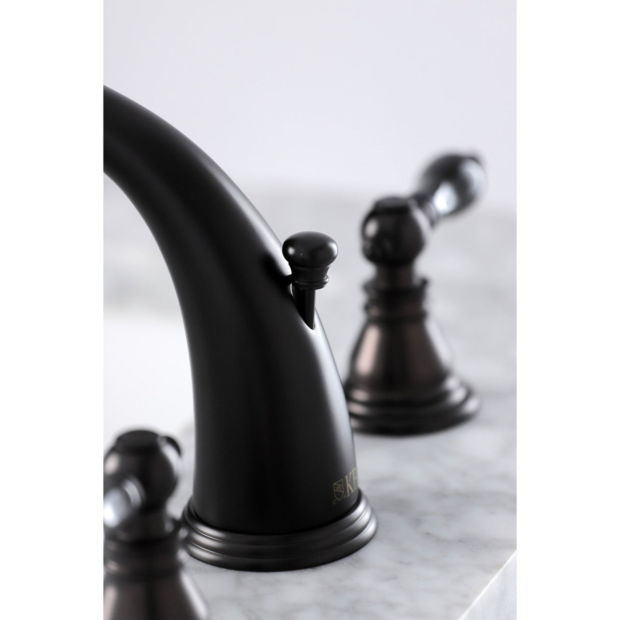 Duchess KB985AKL Two-Handle 3-Hole Deck Mount Widespread Bathroom Faucet with Plastic Pop-Up, Oil Rubbed Bronze