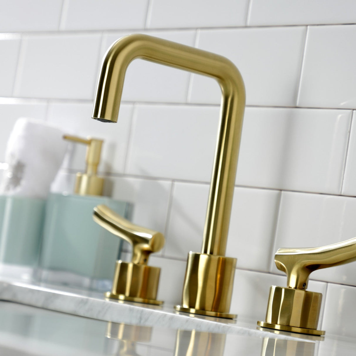Hallerbos KS1457TKL Two-Handle 3-Hole Deck Mount Widespread Bathroom Faucet with Push Pop-Up, Brushed Brass